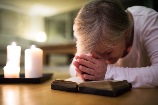 Mayoría de población mundial considera que religión hace más bien que mal